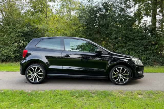 Volkswagen Polo (2011) thumbnail 6