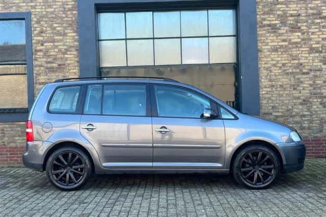 Volkswagen Touran (2007) thumbnail 5