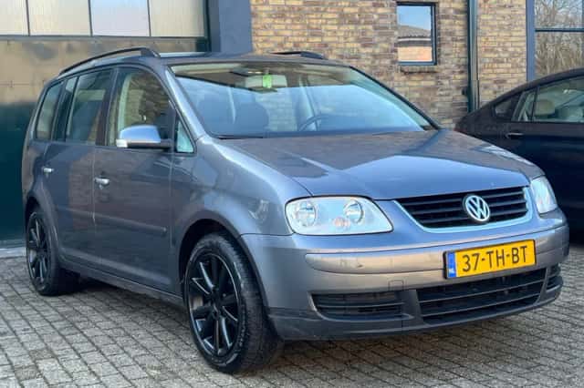 Volkswagen Touran (2007) thumbnail 6