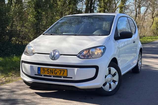 Volkswagen Up! (2012) thumbnail 1
