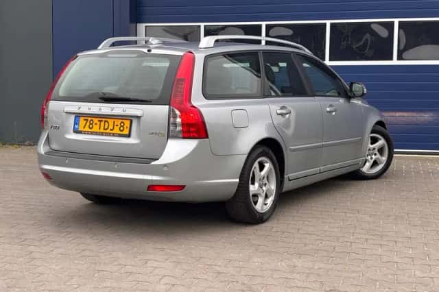 Volvo V50 (2012) thumbnail 3