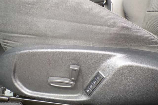 Ford Mondeo (2012) thumbnail 2