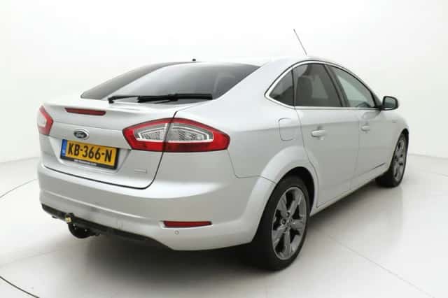 Ford Mondeo (2012) thumbnail 6