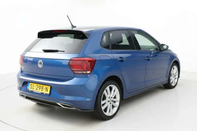 Volkswagen Polo (2018) thumbnail 2