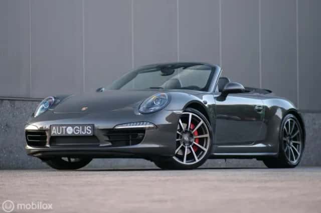 Porsche 911 (2014) thumbnail 2