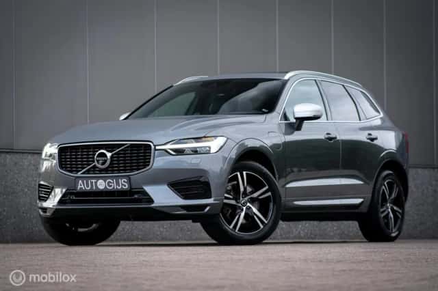 Volvo XC60 (2018) thumbnail 1