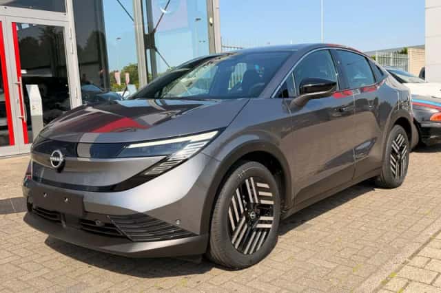 Nissan Leaf (2026) thumbnail 2