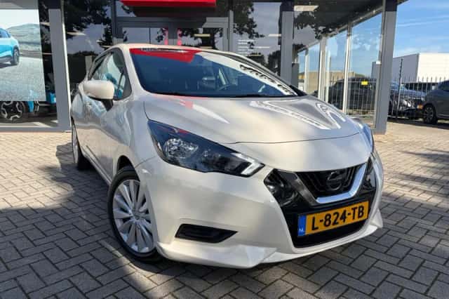 Nissan Micra (2021) thumbnail 3