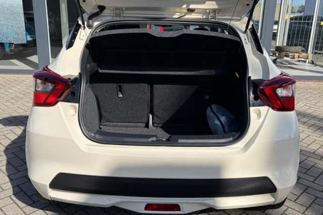 Nissan Micra (2021) thumbnail 6