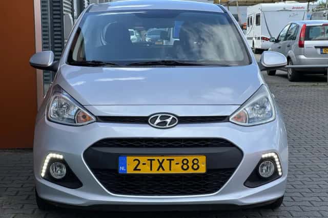 Hyundai i10 (2015) thumbnail 4