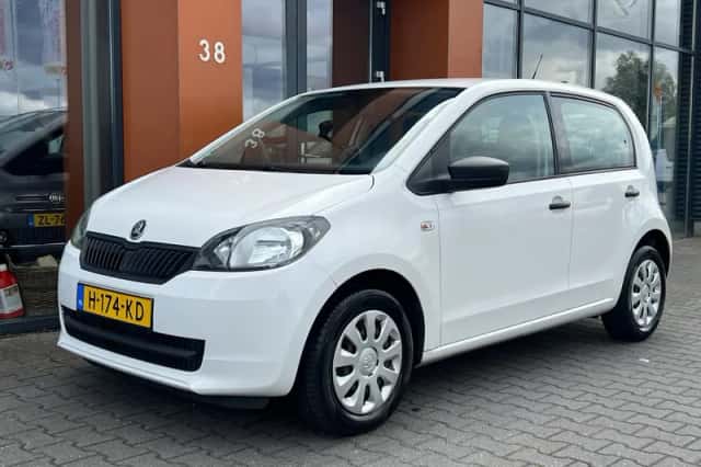 Škoda Citigo (2013) thumbnail 1