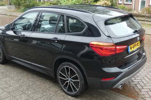 BMW X1 (2019) thumbnail 4