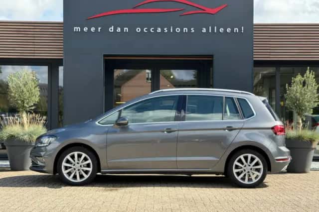 Volkswagen Golf Sportsvan (2019) thumbnail 4