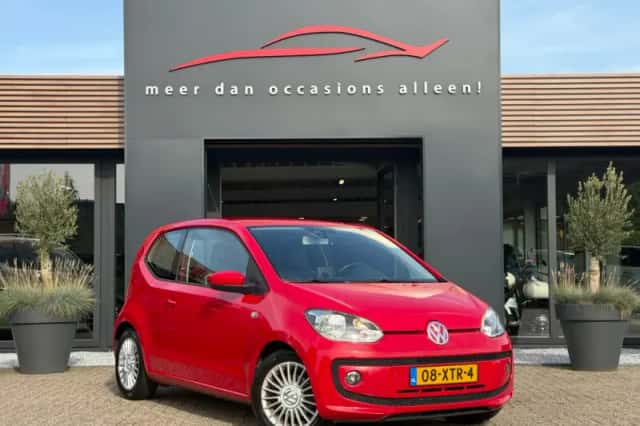 Volkswagen Up! (2012) thumbnail 4