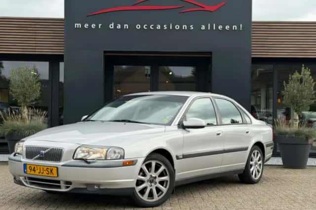 Volvo S80 (2002) thumbnail 1