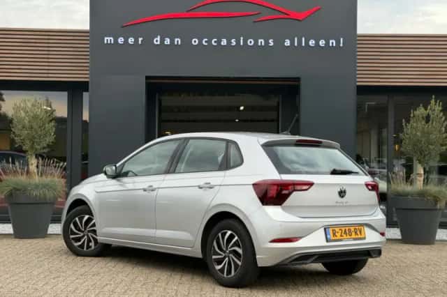 Volkswagen Polo (2022) thumbnail 3
