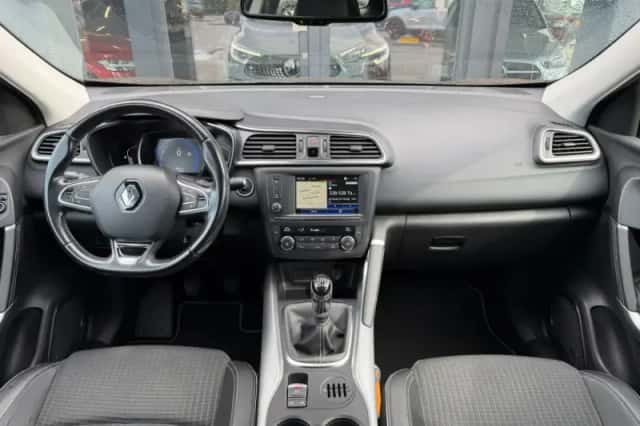 Renault Kadjar (2016) thumbnail 2