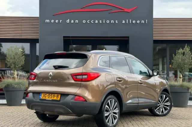 Renault Kadjar (2016) thumbnail 3