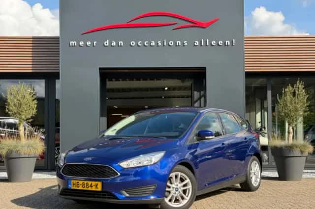 Ford Focus (2015) thumbnail 1