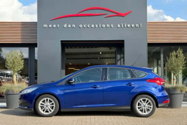 Ford Focus (2015) thumbnail 6
