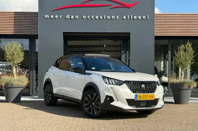 Peugeot 2008 (2022) thumbnail 4
