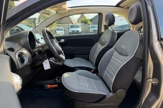 Fiat 500C (2018) thumbnail 2