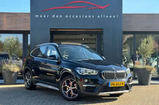 BMW X1 (2017) thumbnail 5