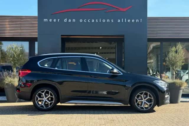 BMW X1 (2017) thumbnail 6