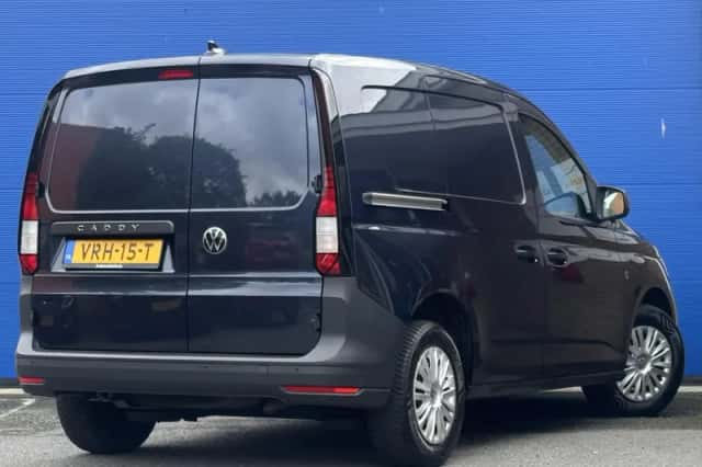 Volkswagen Caddy (2022) thumbnail 3