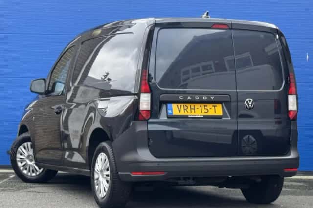 Volkswagen Caddy (2022) thumbnail 4