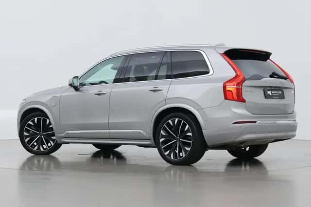 Volvo XC90 (2024) thumbnail 2