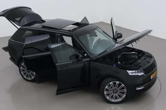 Land Rover Range Rover (2024) thumbnail 6