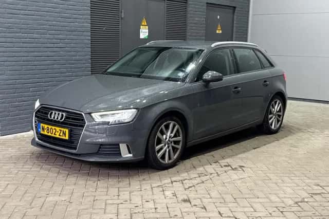 Audi A3 (2019) thumbnail 4