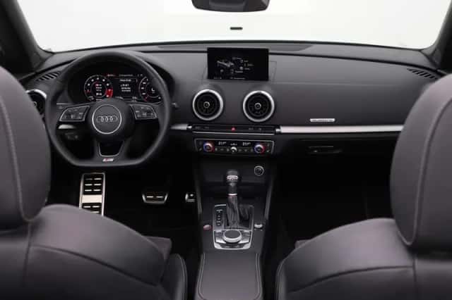 Audi A3 (2017) thumbnail 4