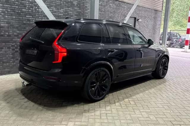 Volvo XC90 (2026) thumbnail 2