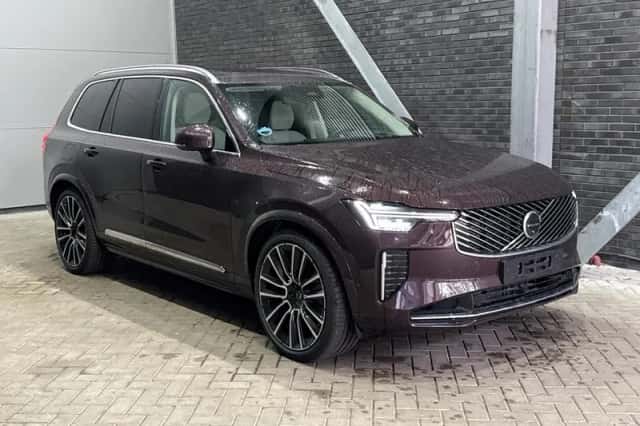Volvo XC90 (2026) thumbnail 1