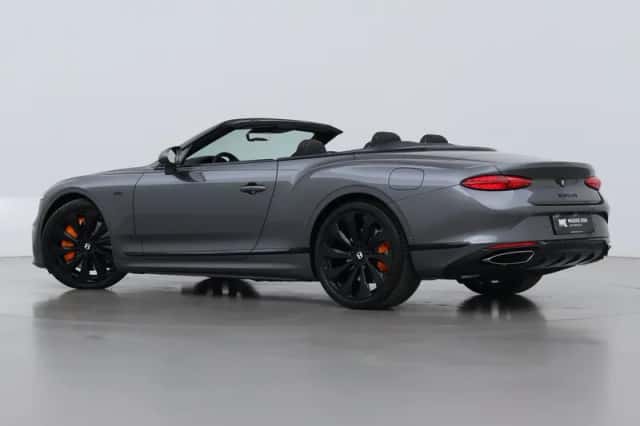 Bentley Continental GTC (2025) thumbnail 2