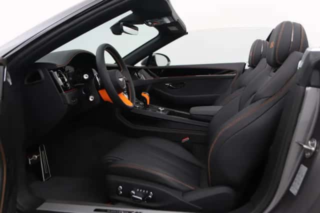 Bentley Continental GTC (2025) thumbnail 3