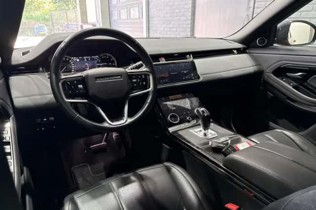 Land Rover Range Rover Evoque (2022) thumbnail 5