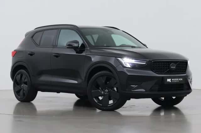 Volvo XC40 (2026) thumbnail 1