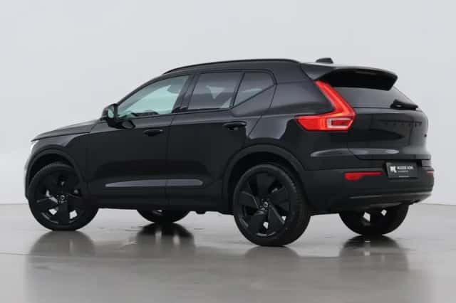Volvo XC40 (2026) thumbnail 2
