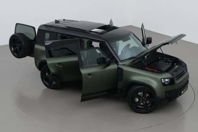 Land Rover Defender (2026) thumbnail 6