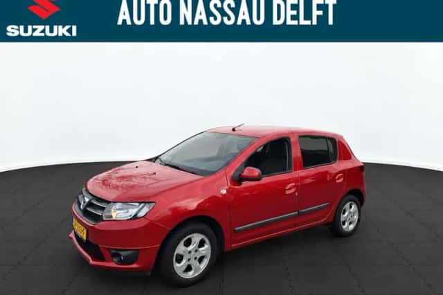 Dacia Sandero (2016) thumbnail 1