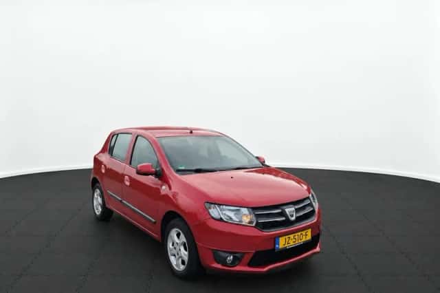 Dacia Sandero (2016) thumbnail 6