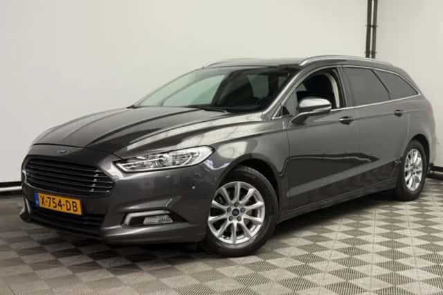 Ford Mondeo (2017) thumbnail 1