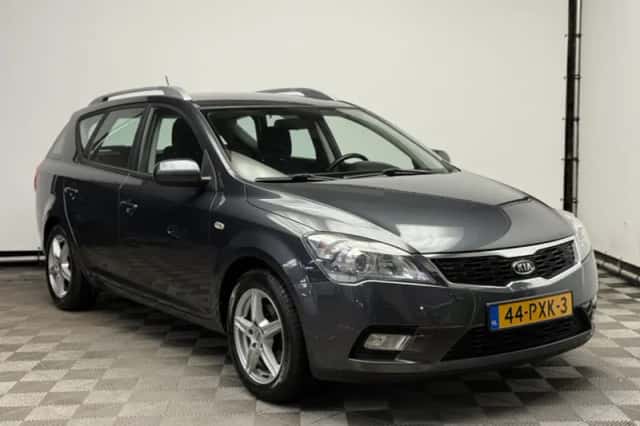 Kia Ceed (2011) thumbnail 6