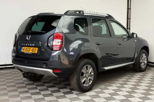 Dacia Duster (2014) thumbnail 4