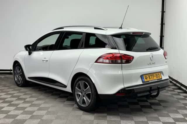 Renault Clio (2014) thumbnail 3