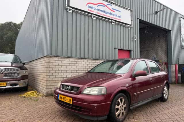 Opel Astra (2003) thumbnail 1