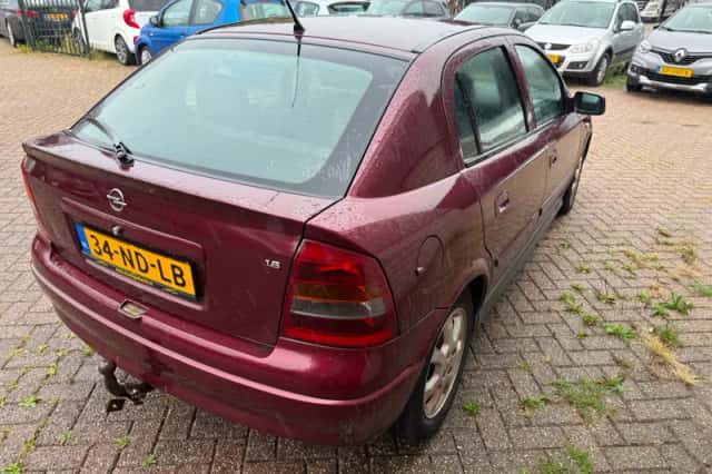 Opel Astra (2003) thumbnail 4
